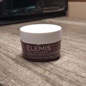 ELEMIS Black Cherry Hydrating Cleansing Balm - White & Deep Cherry